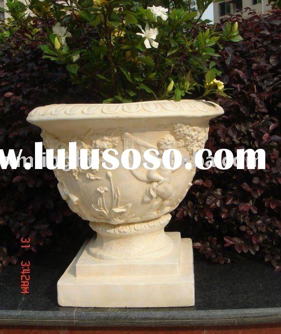 Garden_Planter_Urn.jpg