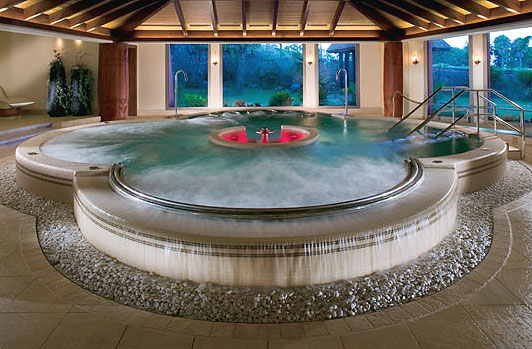 hotel_abama_jacuzzi.jpg