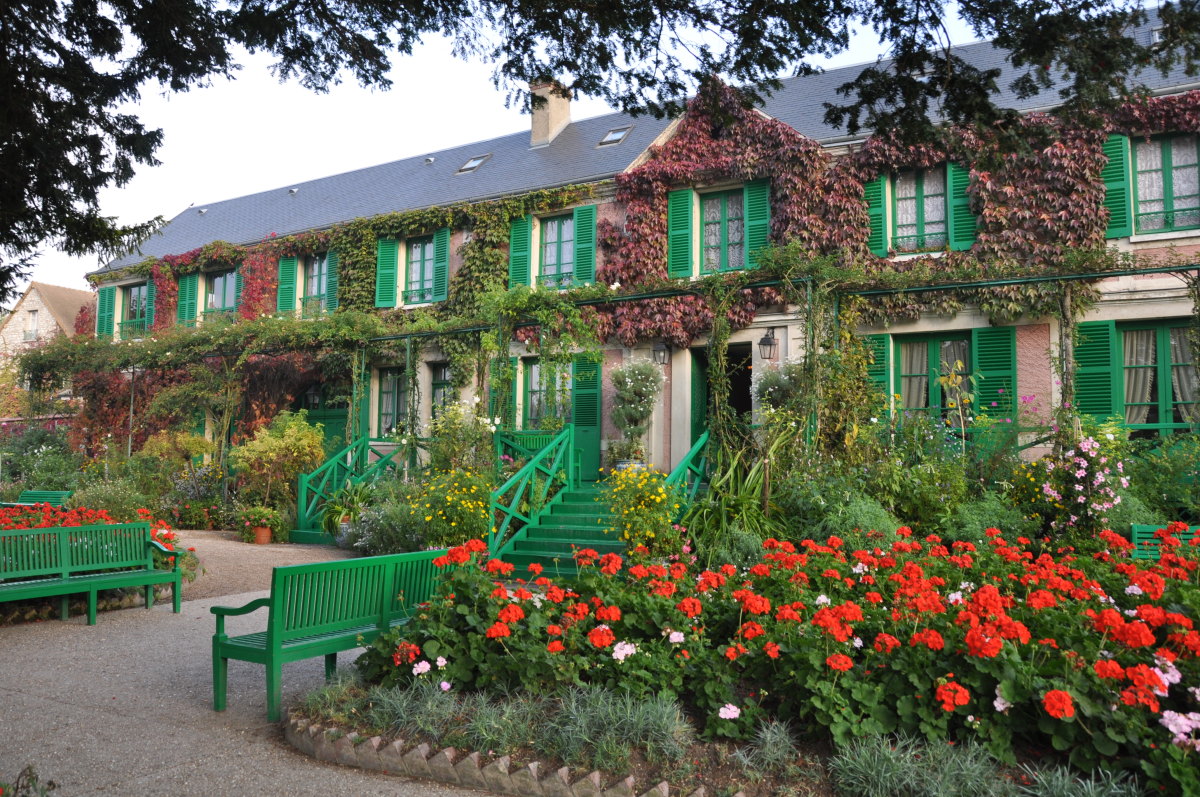 house-monet.jpg