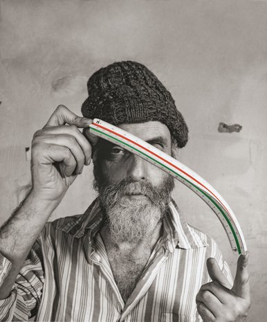 Hundertwasser_Foto_Gerhard_Kromer_c_Archiv_.max-1220x465.jpg
