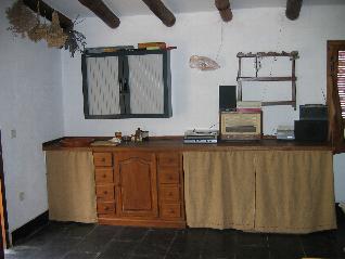 Img_9781-%20a.JPG