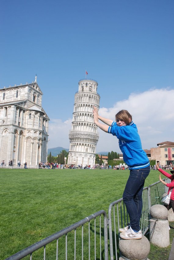italie-2009-tour-pise-heureusement-img.jpg