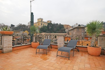 jdv1207043605o.jpg
