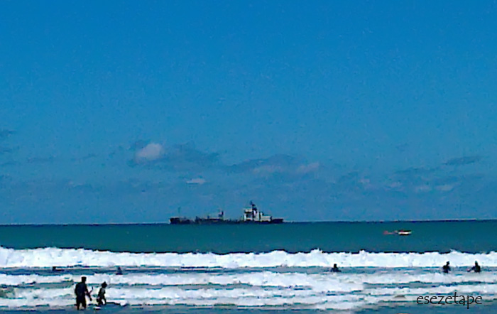 JRp0667ZvR.jpg