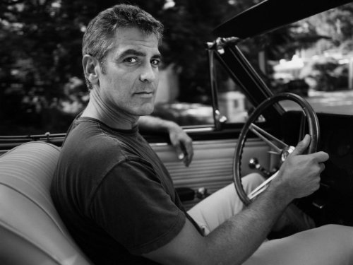 kinopoisk.ru-George-Clooney-432563-w-1024.jpg