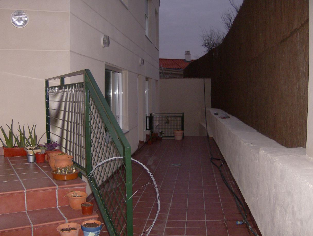 klz1212250400w.JPG