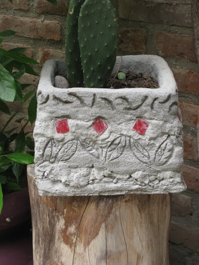 maceta+cemento+hecha+mano-744780.jpg