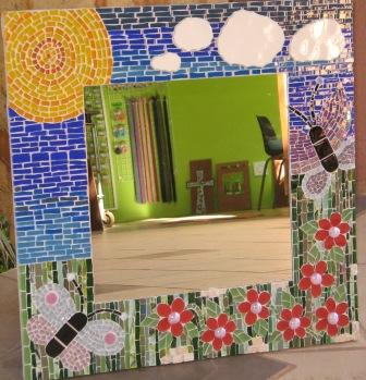 marco-mosaico-latas-de-gaseosa.JPG