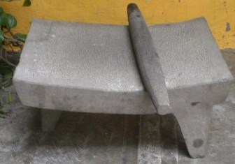 Metate+y+metlapil+actual,propiedad+de+Do%C3%B1a+Mary.JPG