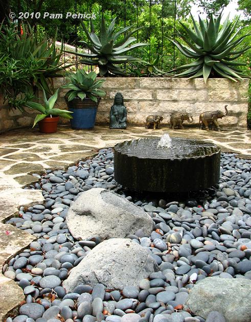 Millstone_fountain_1.JPG