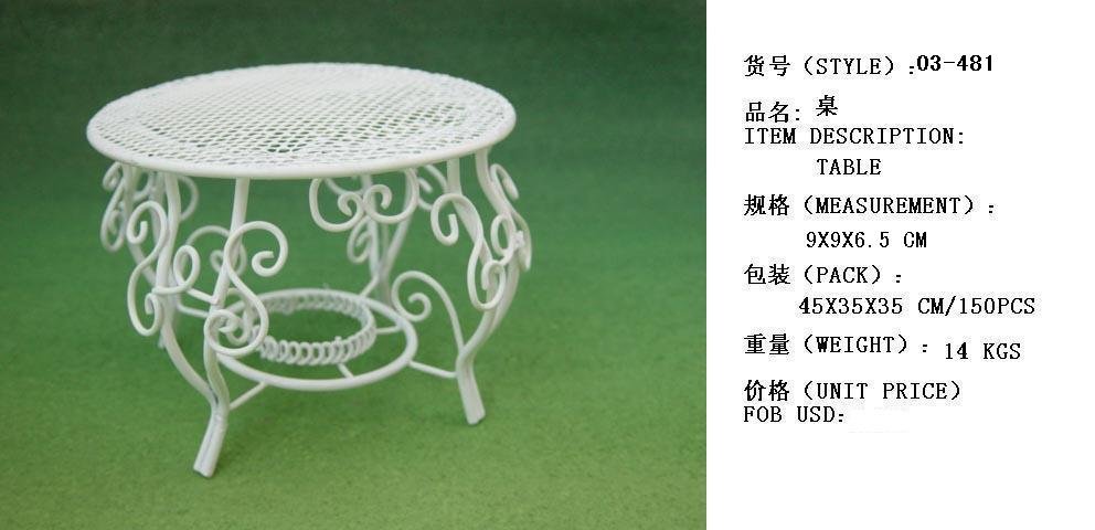 Miniature_wire_furniture.jpg