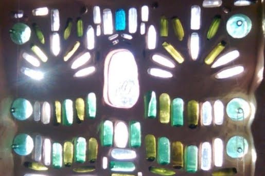 muro%20de%20botella%2002.jpg