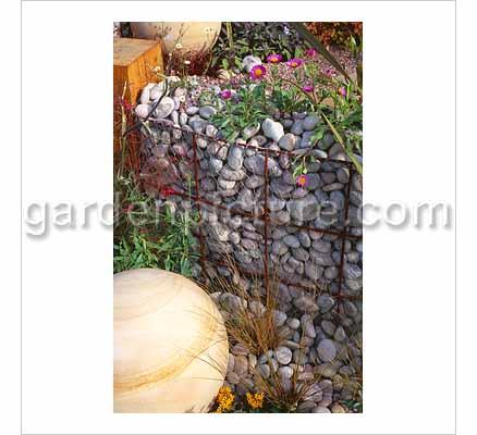 muro%20piedras%202.JPG