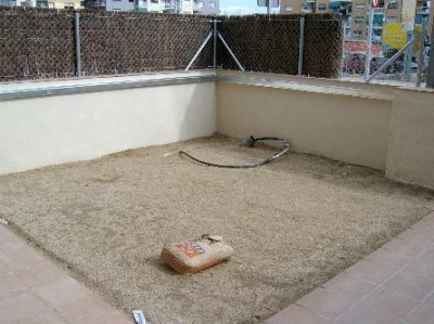 normal_29_02_04_jardin_delante_003.JPG