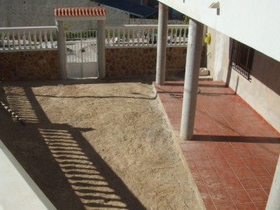 normal_jardin3%20004%7E0.jpg