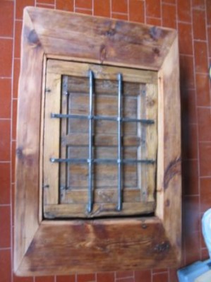 normal_mesa_ventana.JPG
