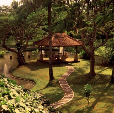 normal_temple-garden-l.jpg