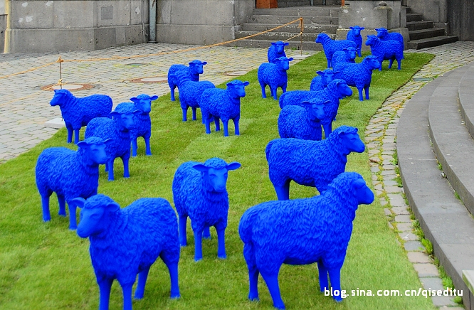 ovejas-azules.jpg