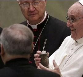 papa-francisco-1-mate_270x250.jpg