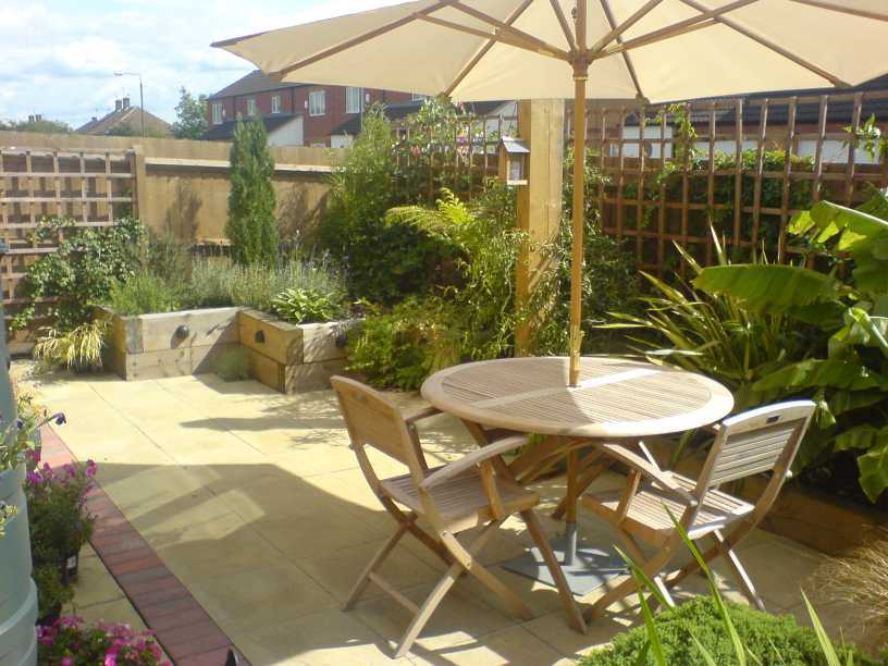 Paul%20Pym%27s%20landscaping%20with%20railway%20sleepers%208_WEB.jpg