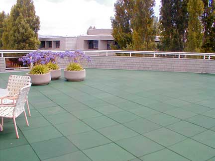 pavimentos_caucho_reciclado_ejemplo4.jpg