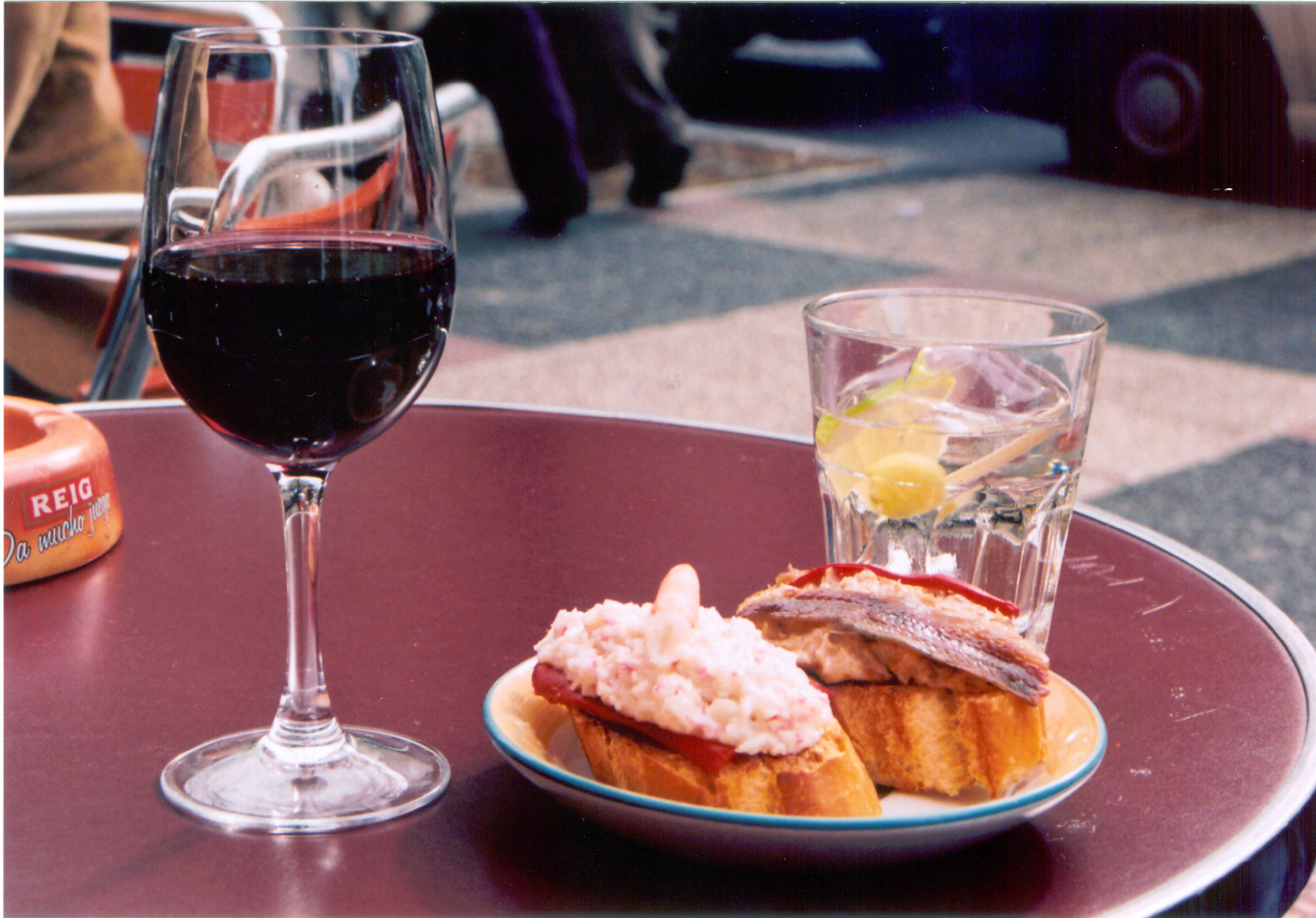 Pinchos_aperitivo.jpg