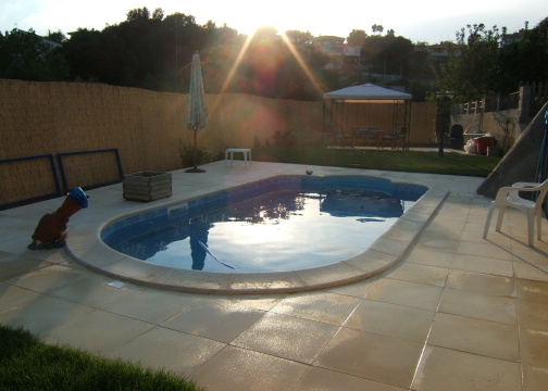 piscina de noche.JPG