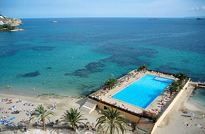 PlayaFigueretasIbiza.jpg