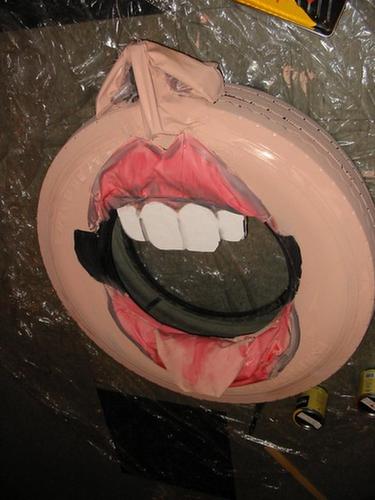 Pneu-art-n--13.-Un-beau-sourire.jpg