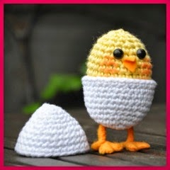 POLLITO-CASCAR%C3%93N-AMIGURUMI.jpg