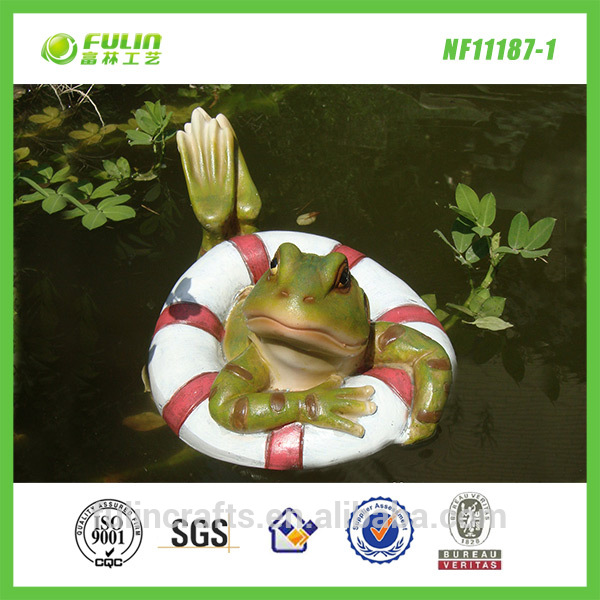 polyresin_frog_swimming_floater_garden_decor.jpg