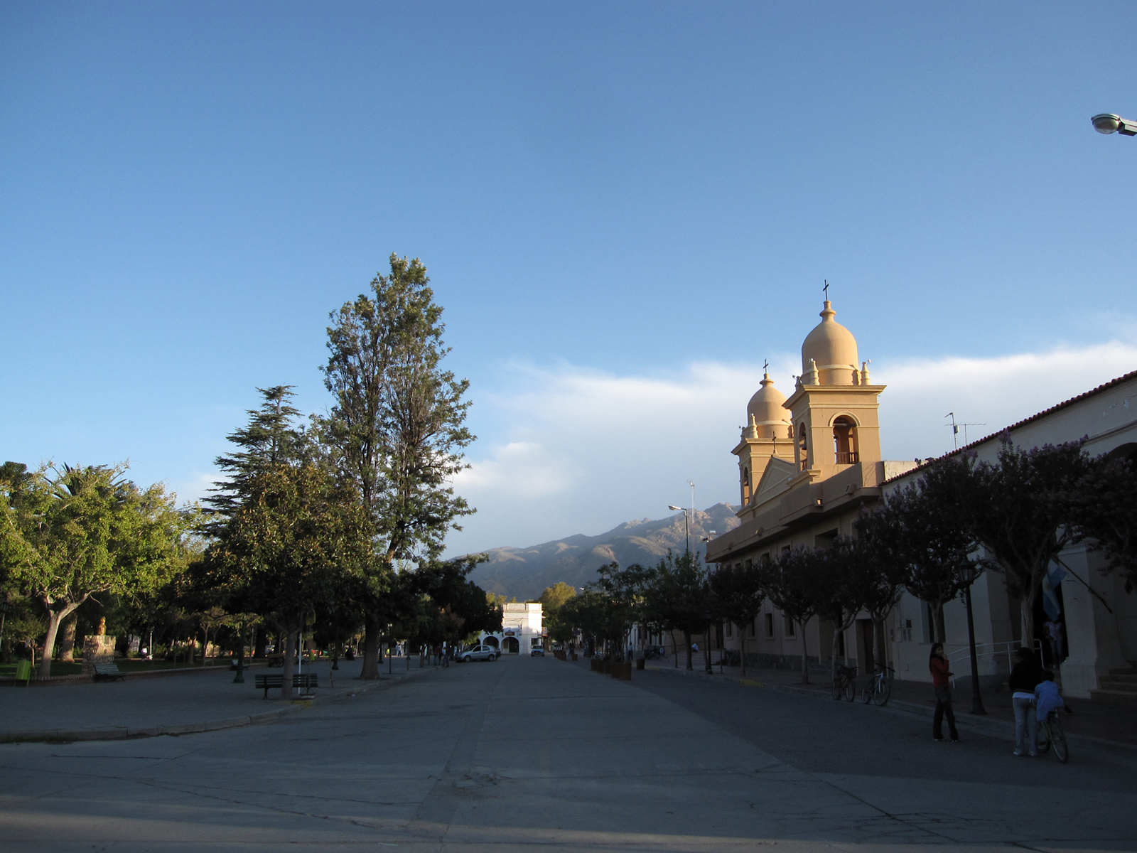 post17-01-plaza-principal.jpg