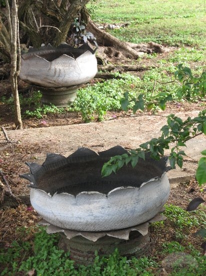 pots-de-fleur-pneus-nuku-alofa.jpg