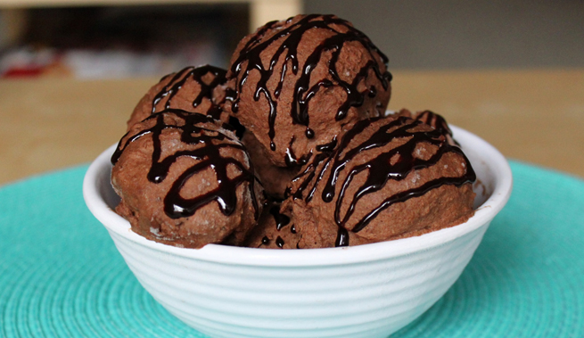 preparar-helado-de-chocolate2.jpg
