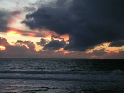 Puesta_de_sol_26_de_julio_de_2_006_013.jpg