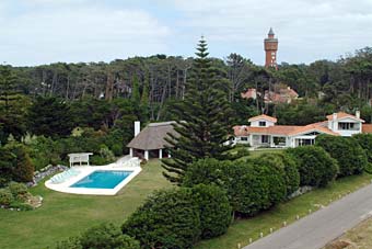 Punta_del_Este.jpg