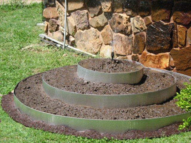 Pyramid-Planter-009.jpg