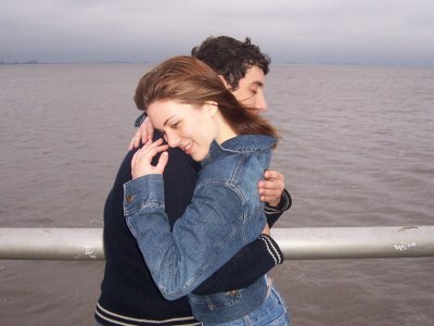 qu-abrazo-tierno.jpg