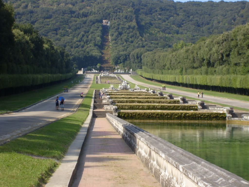 reggiadicaserta025.jpg