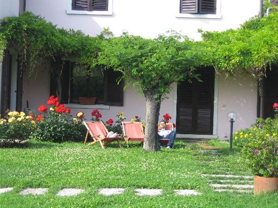 relax-nel-giardino.jpg