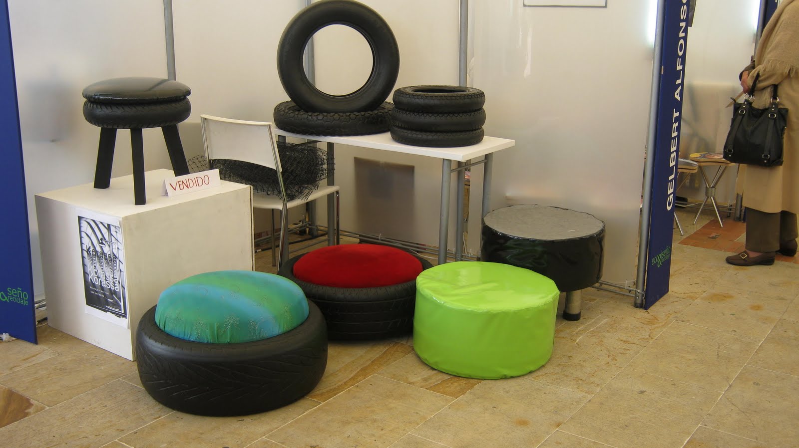 sala+llantas.JPG