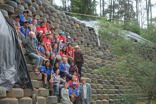 scouts_tire_wall_Grid7.jpg