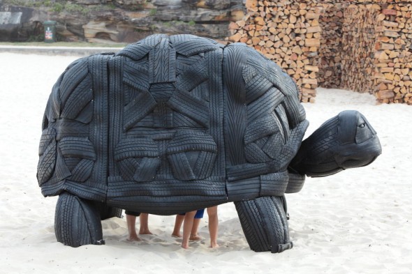 Sculpture-by-the-Sea_53-590x393.jpg