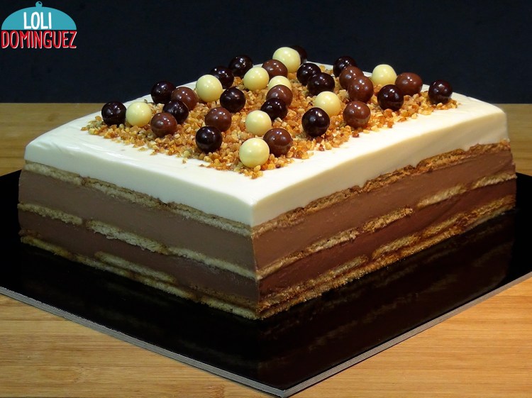 Tarta-de-3-chocolates-con-galletas-Blog.jpg