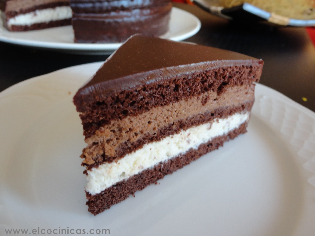 Tarta+de+caf%C3%A9,+nata+y+chocolate+084.jpg