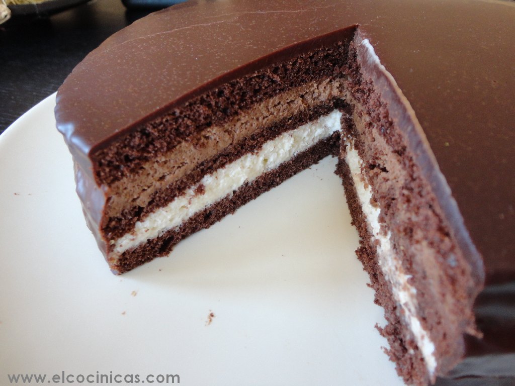 Tarta+de+caf%C3%A9,+nata+y+chocolate+092.jpg