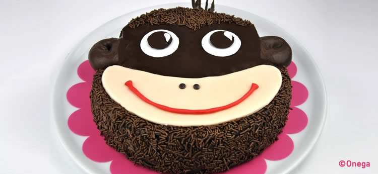 tarta-de-chocolate-con-carita-de-mono-fondant.jpg