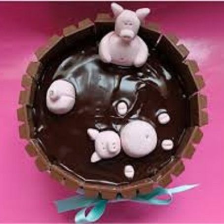 tarta-de-kit-kat-y-cerditos.jpg