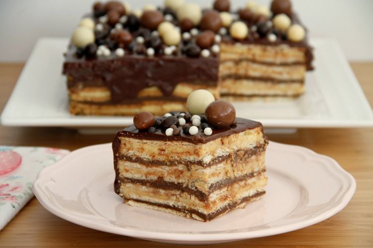 tarta_galletas_crema_cumplea%C3%B1os.jpg