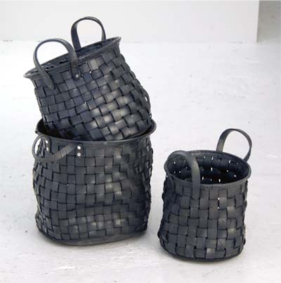 Three-Tire-Baskets.jpg